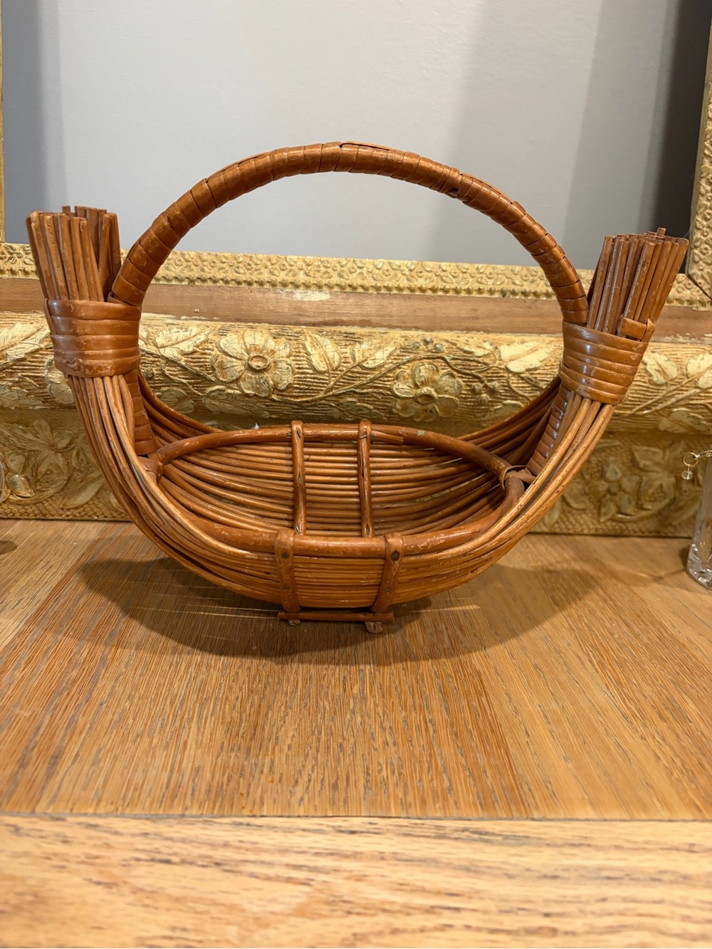 Vintage Mid-Century Rattan Gondola Basket – Boho Boat Shaped Fruit Bowl